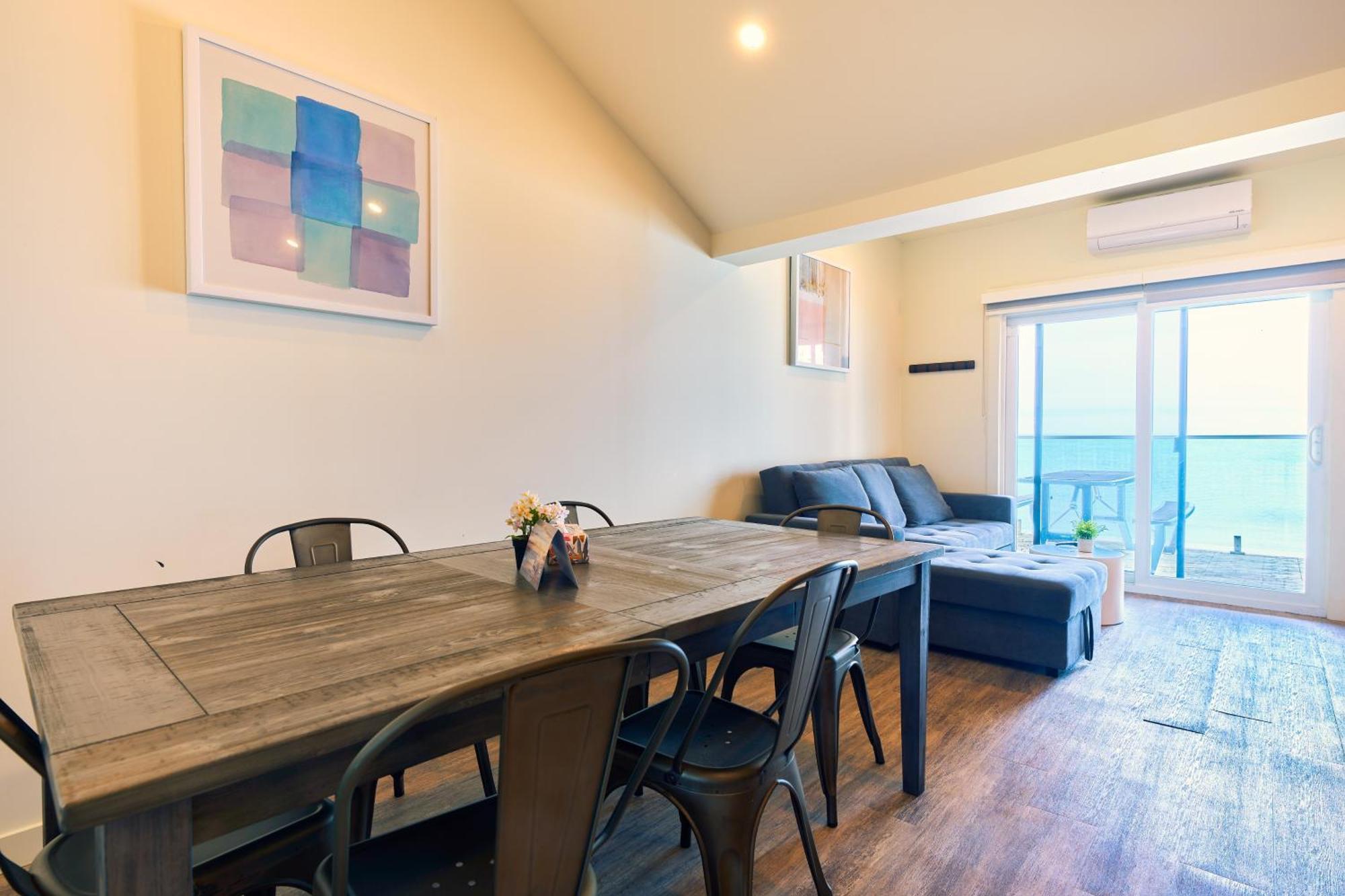 The Long Beach Resort - Beachfront Cottages & Townhouse Suites Wainfleet Exterior foto